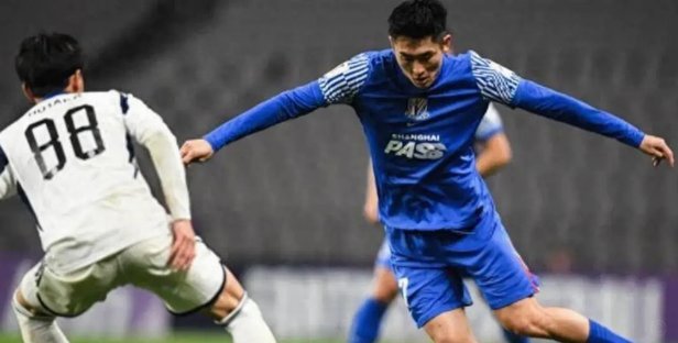 斯卢茨基：上半场河南队错失2次好机会，我们把握住点球机会