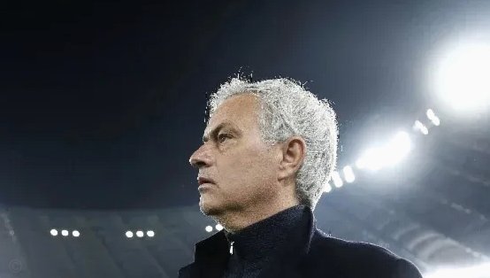 德天空：穆里尼奥已100%准备好重返皇马，个人条款不是问题