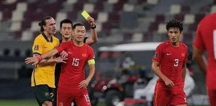 中国队主场点球决胜，裁判判罚成关键