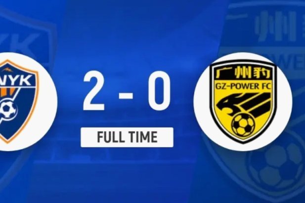 半场：玉昆0-0申花，奥斯卡屡失良机，吴曦染黄