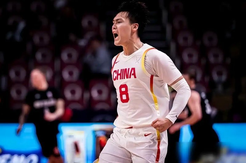 山东泰山B队五连胜登顶中乙北区积分榜