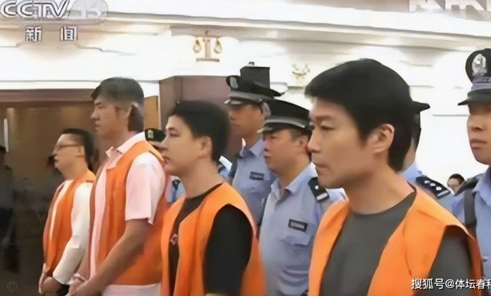 申思掌掴小球员！中国足协2013年已禁足终身