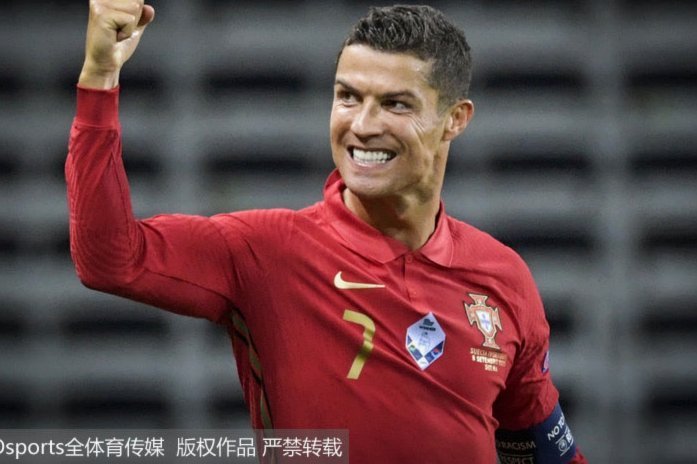 C罗23载国家队：五盾加冕，泪水与荣耀并存